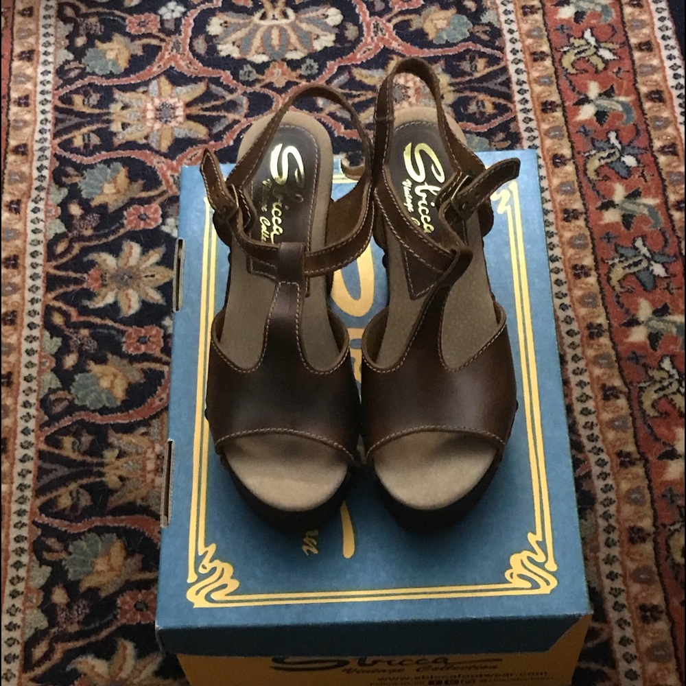 New with box Sbicca size 7
